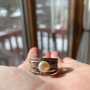 GUATEMALA PEARL RING SIZE 6